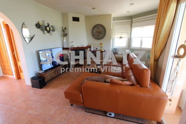 4 bedroom Villa for sale in Vall de Laguart with garage - € 375,000 (Ref: 8562160)