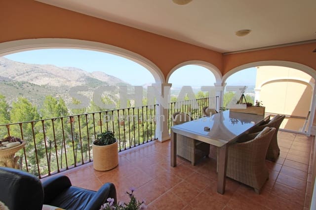 4 bedroom Villa for sale in Vall de Laguart with garage - € 375,000 (Ref: 8562160)