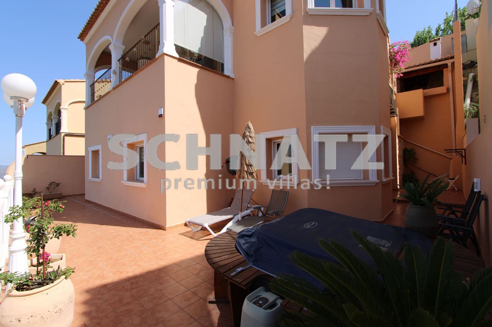 4 Zimmer Villa zu verkaufen in Vall de Laguart mit Garage - 375.000 € (Ref: 8562160)