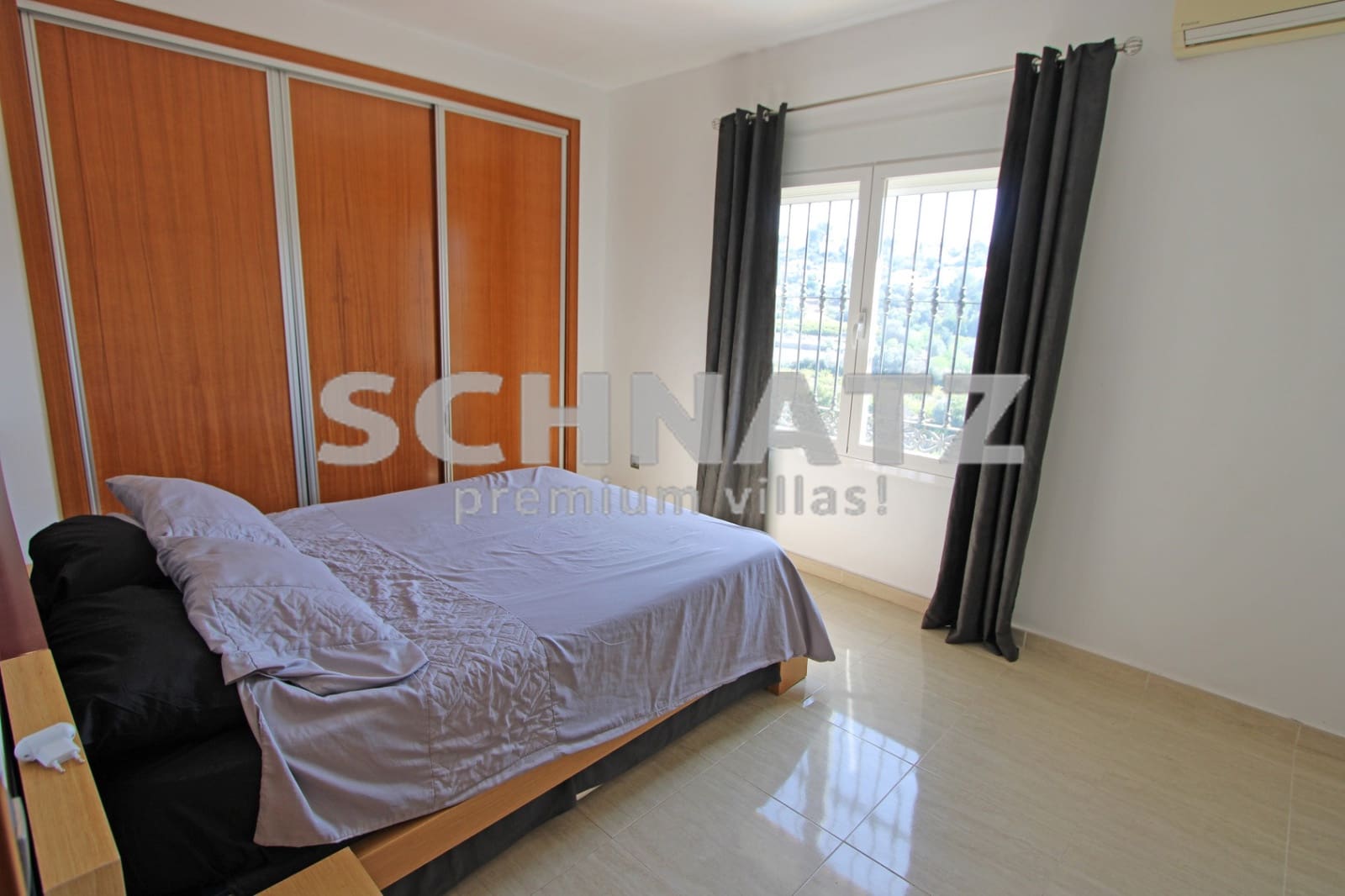 5 slaapkamer Villa te koop in Orba met zwembad garage - € 499.000 (Ref: 8562165)