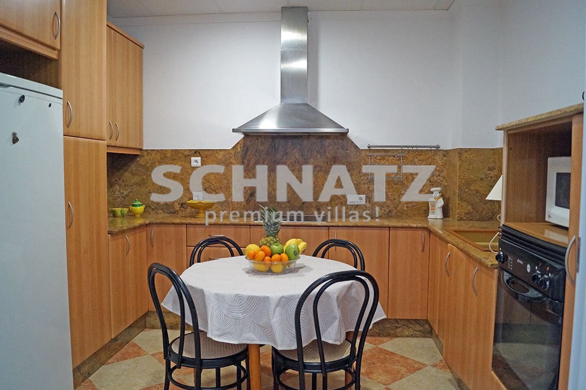 6 slaapkamer Huis te koop in Oliva - € 320.000 (Ref: 8562167)