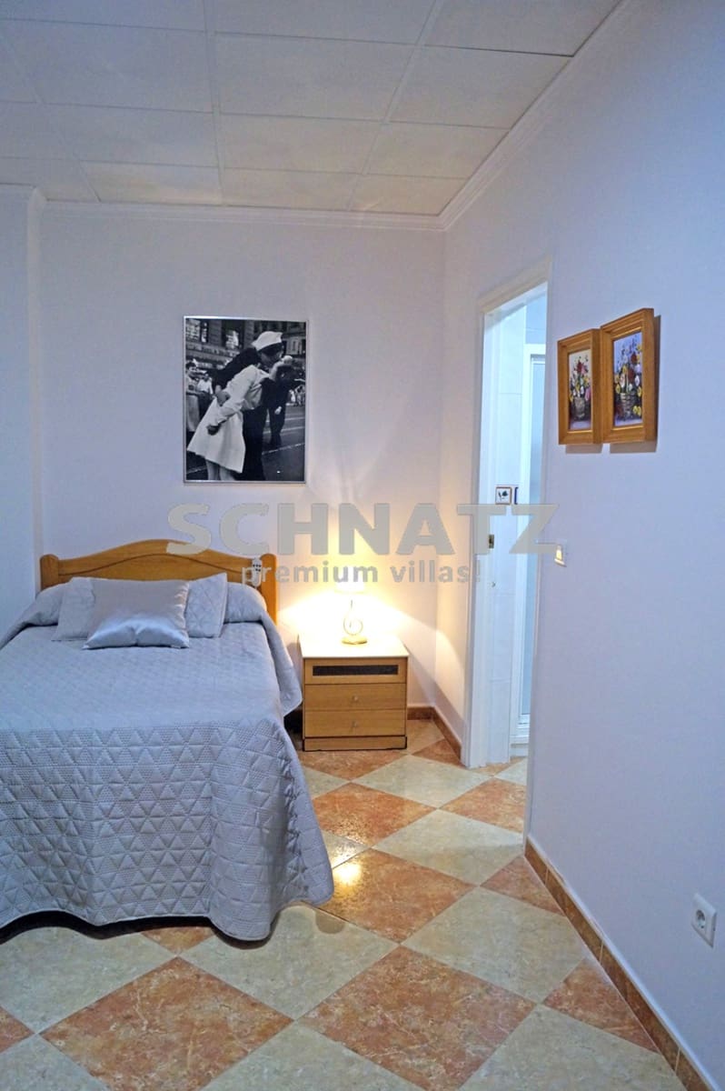 6 slaapkamer Huis te koop in Oliva - € 320.000 (Ref: 8562167)