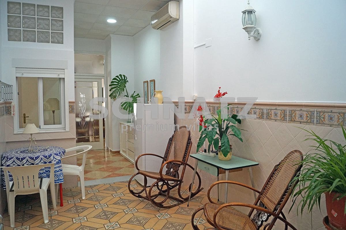 6 slaapkamer Huis te koop in Oliva - € 320.000 (Ref: 8562167)