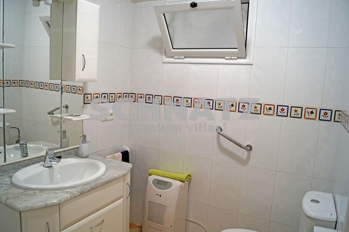 6 slaapkamer Huis te koop in Oliva - € 320.000 (Ref: 8562167)