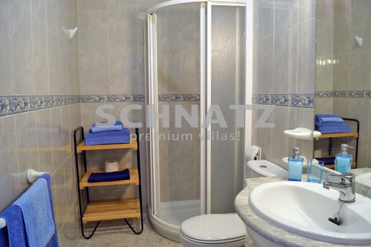 6 slaapkamer Huis te koop in Oliva - € 320.000 (Ref: 8562167)