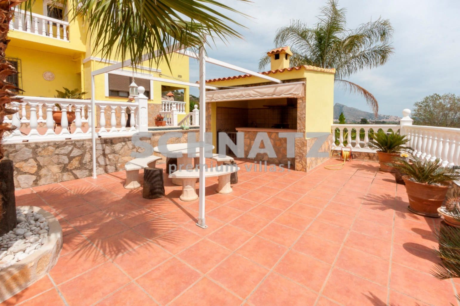 6 soveværelse Villa til salg i Tormos med swimmingpool garage - € 390.000 (Ref: 8562168)