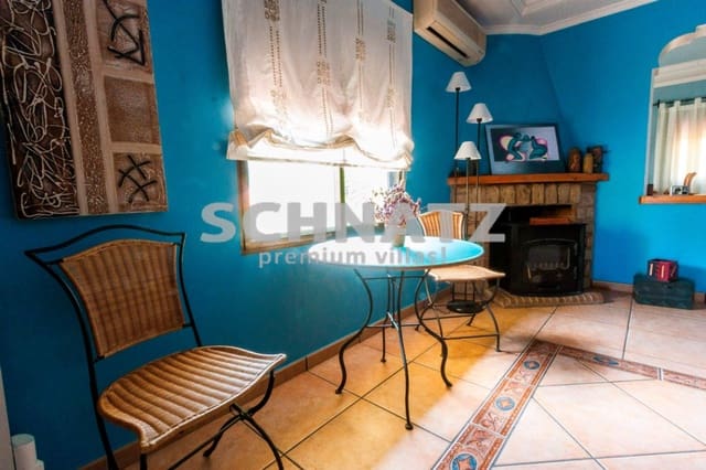 6 slaapkamer Villa te koop in Tormos met zwembad garage - € 390.000 (Ref: 8562168)