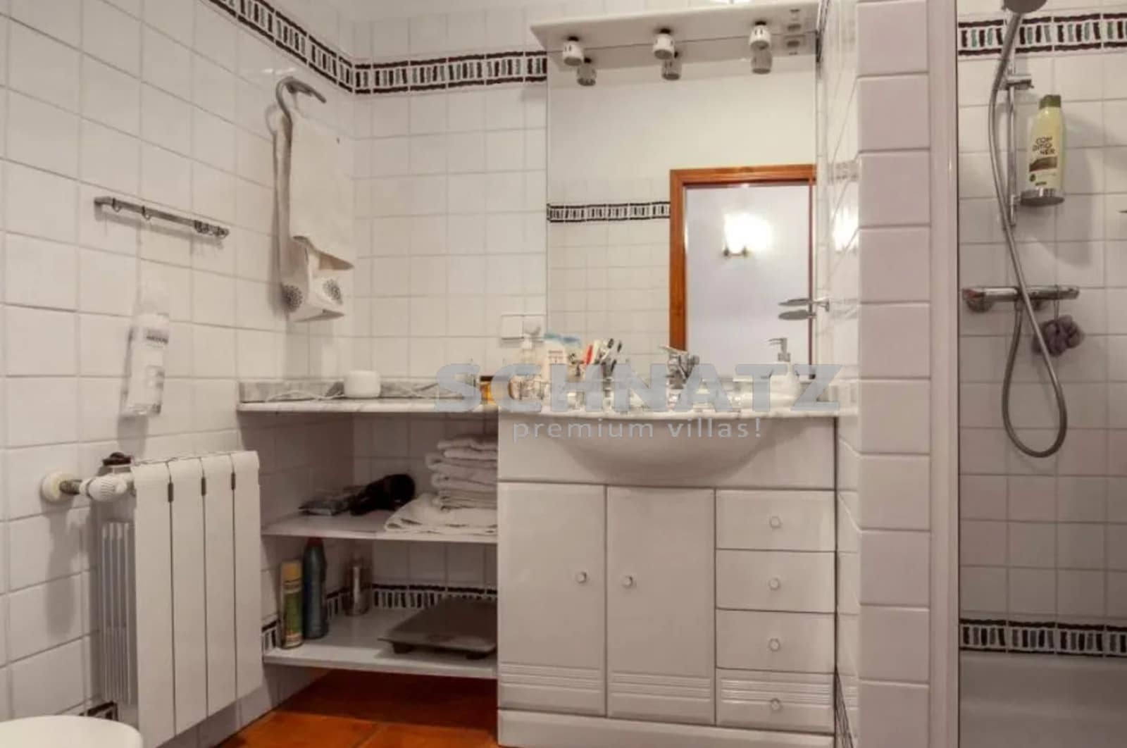 7 makuuhuone Maalaistalo myytävänä paikassa Benissa mukana uima-altaan 
autotalli - 995 000 € (Ref: 8562214)