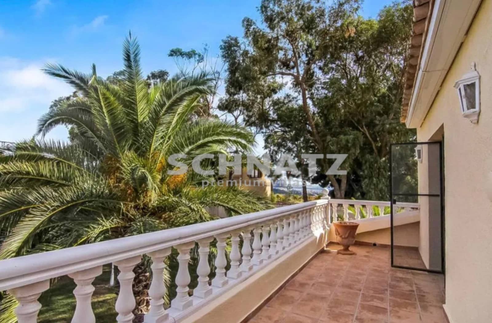 7 makuuhuone Maalaistalo myytävänä paikassa Benissa mukana uima-altaan 
autotalli - 995 000 € (Ref: 8562214)