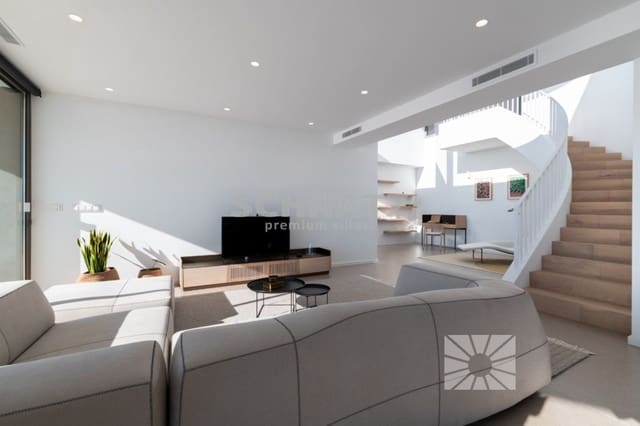 4 slaapkamer Villa te koop in Benitachell / Benitatxell met zwembad garage - € 2.950.000 (Ref: 8562221)