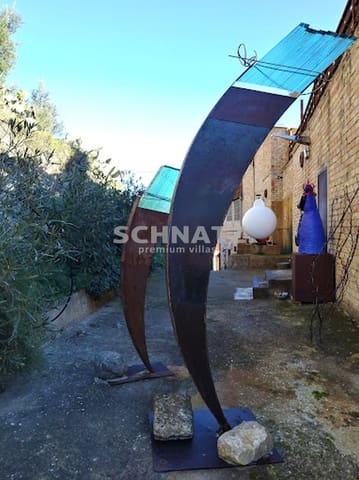 Commercial for sale in Ontinyent with garage - € 700,000 (Ref: 8562233)