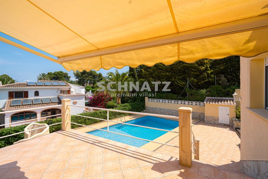 5 bedroom Villa for sale in Javea / Xabia with pool - € 695,000 (Ref: 8562251)