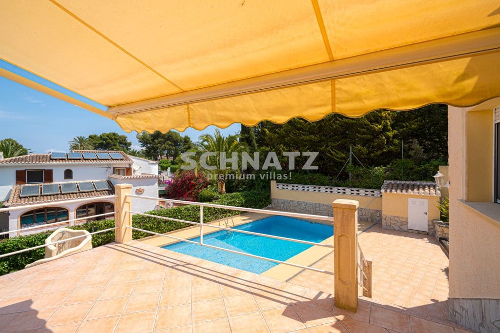 5 bedroom Villa for sale in Javea / Xabia with pool - € 695,000 (Ref: 8562251)