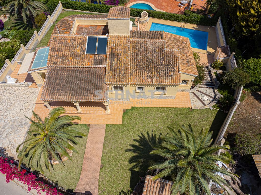 5 bedroom Villa for sale in Javea / Xabia with pool - € 695,000 (Ref: 8562251)