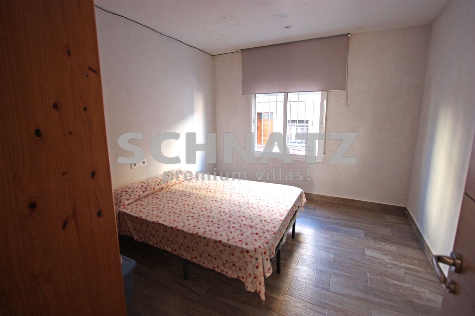 3 bedroom Flat for sale in Orba - € 144,000 (Ref: 8562260)