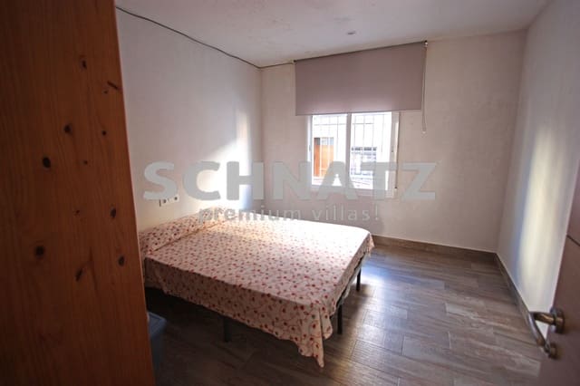 3 bedroom Flat for sale in Orba - € 144,000 (Ref: 8562260)