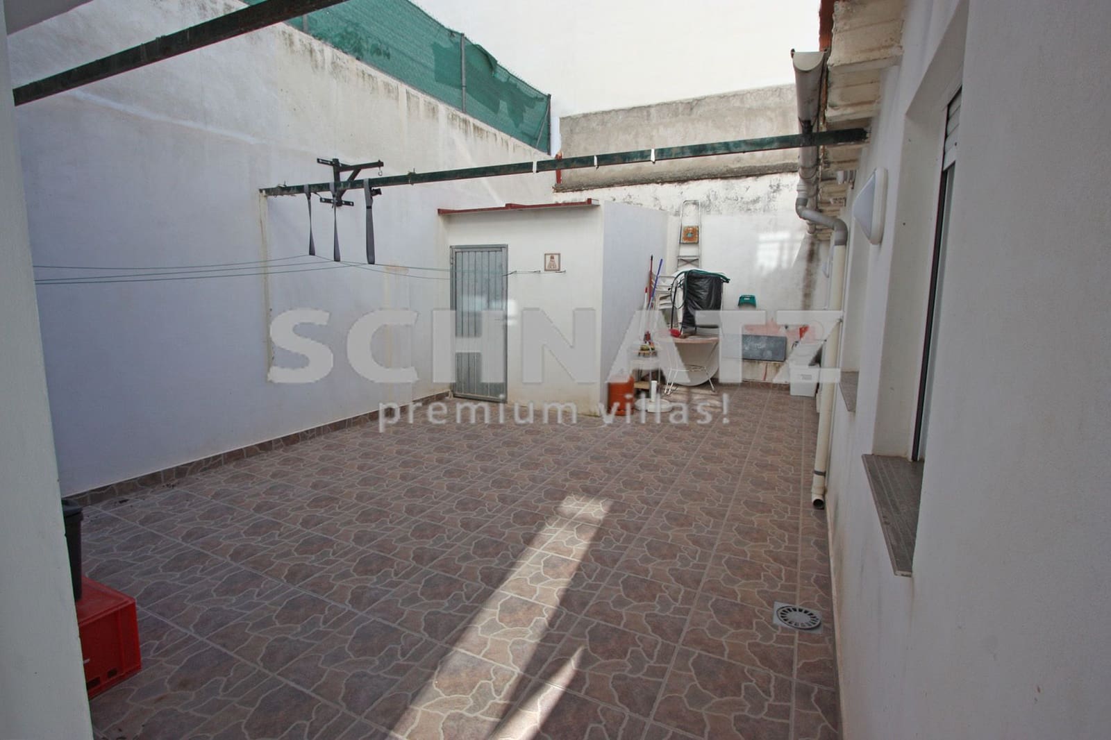 3 bedroom Flat for sale in Orba - € 144,000 (Ref: 8562260)