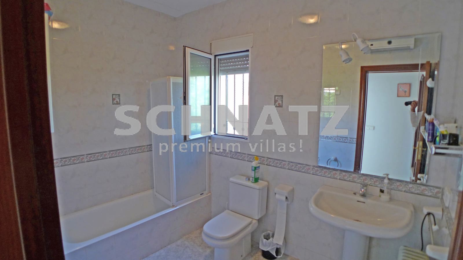 4 soveværelse Villa til salg i Beniarbeig med swimmingpool garage - € 495.000 (Ref: 8562262)