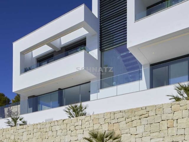 Chalet de 4 habitaciones en Altea en venta con piscina - 2.093.650 € (Ref: 8718176)