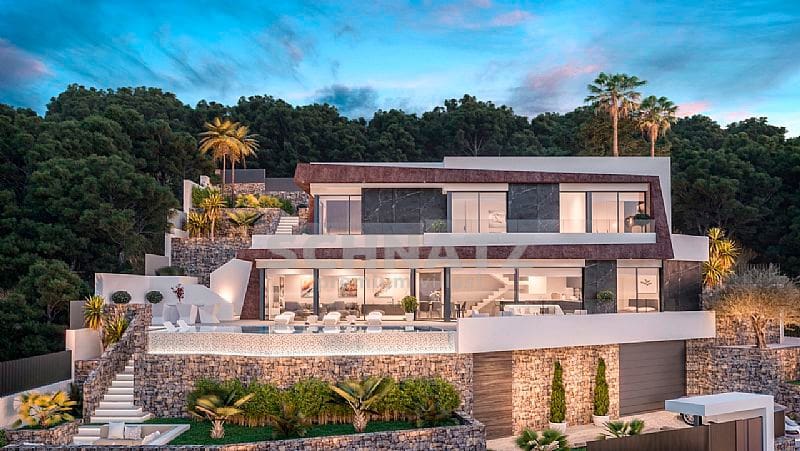 4 bedroom Villa for sale in Calpe / Calp with pool garage - € 1,550,000 (Ref: 8736077)