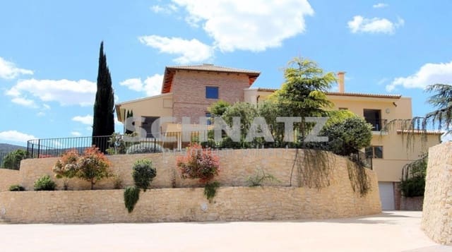 6 makuuhuone Maalaistalo myytävänä paikassa Penàguila mukana uima-altaan 
autotalli - 2 500 000 € (Ref: 8806595)