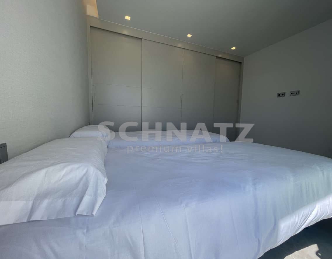 3 quarto Moradia para venda em Dehesa de Campoamor com piscina - 695 000 € (Ref: 8810800)