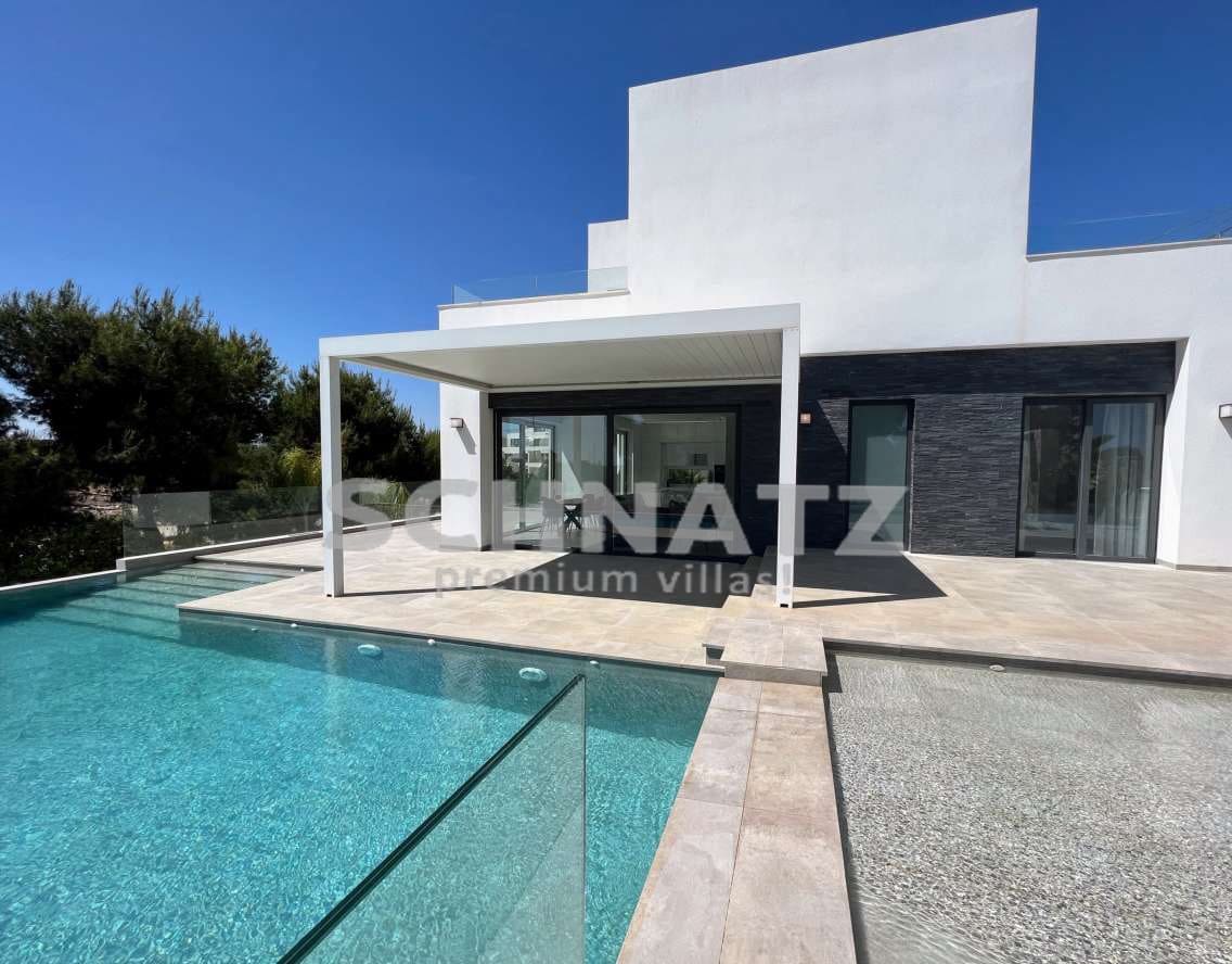 3 quarto Moradia para venda em Dehesa de Campoamor com piscina - 695 000 € (Ref: 8810800)