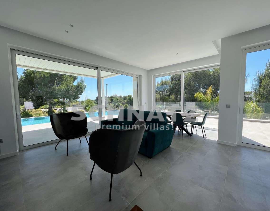 3 quarto Moradia para venda em Dehesa de Campoamor com piscina - 695 000 € (Ref: 8810800)