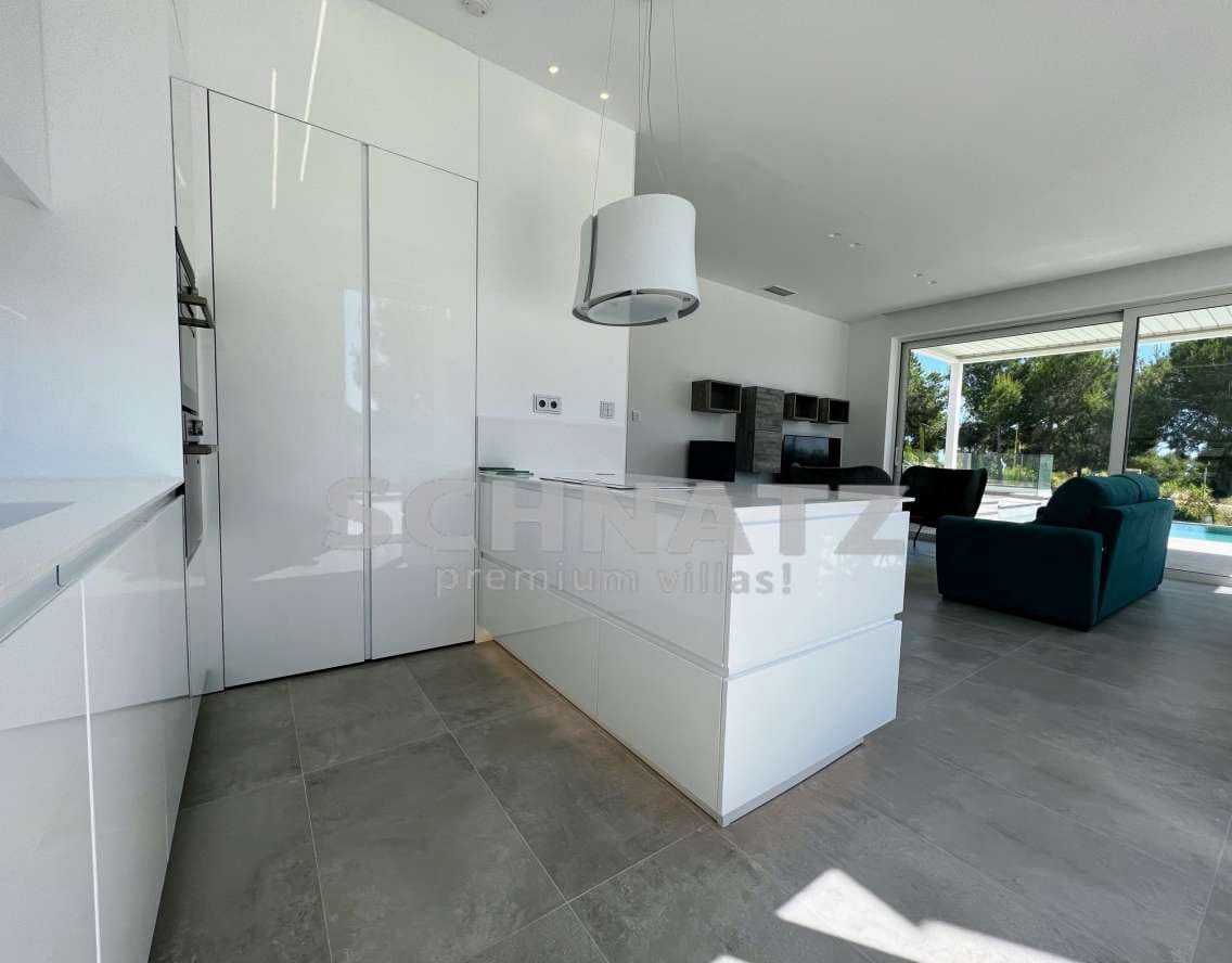 3 quarto Moradia para venda em Dehesa de Campoamor com piscina - 695 000 € (Ref: 8810800)