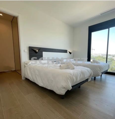 2 chambre Appartement à vendre à Dehesa de Campoamor, Orihuela avec piscine garage - 475 000 € (Ref: 8813478)