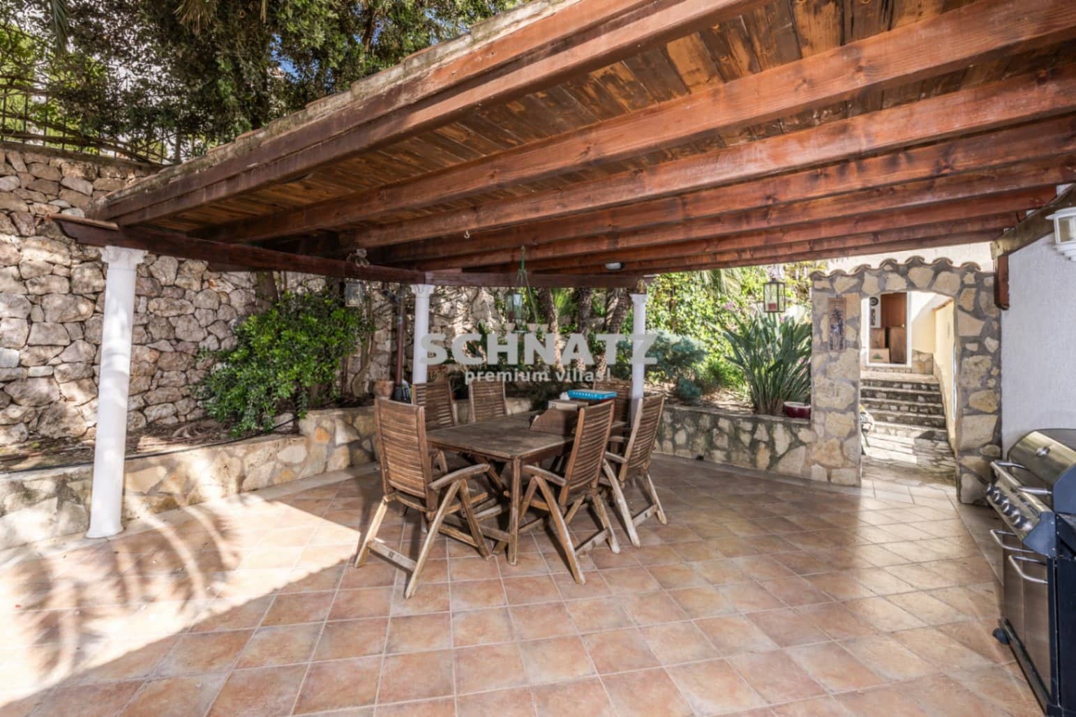 6 sovrum Villa till salu i Pego med pool - 699 000 € (Ref: 8923258)