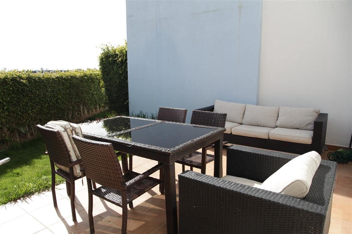 3 bedroom Villa for rent in Nueva Atalaya, Estepona with pool € 2,000
