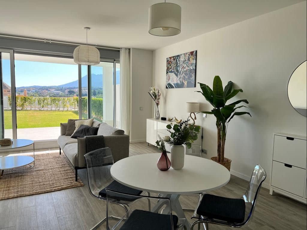 2 sypialnia Mieszkanie do wynajęcia w Estepona z basenem garażem - 2 600 € (Ref: 8172810)