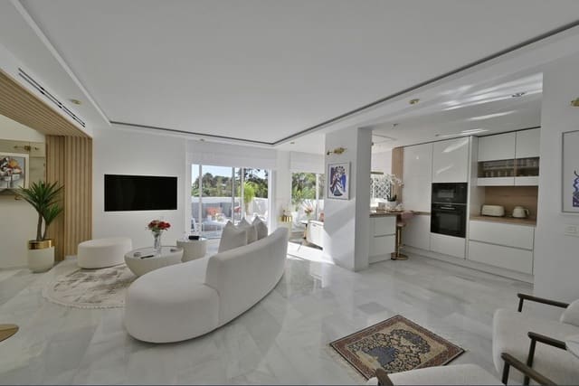 2 soveværelse Lejlighed til salg i La Reserva, Marbella - € 375.000 (Ref: 8486910)