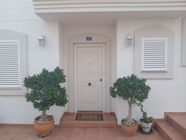 3 makuuhuone Omakotitalo myytävänä paikassa Los Naranjos, Marbella - 565 000 € (Ref: 8939304)