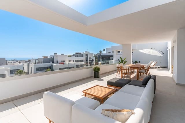 3 soveværelse Penthouse til salg i Parque Central, Estepona med swimmingpool - € 760.000 (Ref: 8939436)