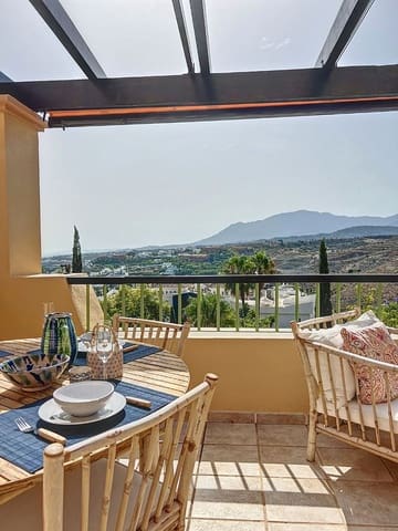 3 soveværelse Penthouse til salg i Los Flamingos, Benahavís - € 1.125.000 (Ref: 8972049)