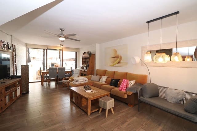 3 soveværelse Byhus til salg i Ricardo Soriano, Marbella - € 430.000 (Ref: 8975514)