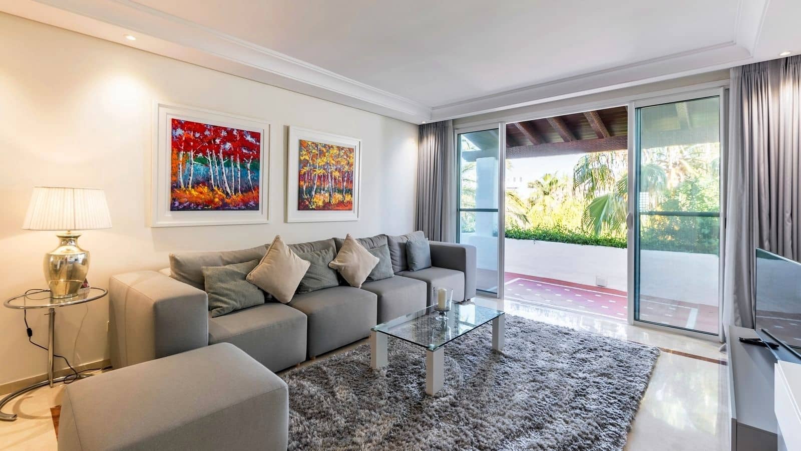 3 soveværelse Penthouse til leje i Marbella - € 6.500 (Ref: 8994019)