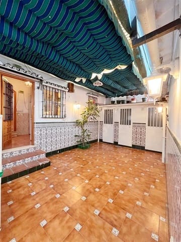 3 soveværelse Byhus til salg i Ricardo Soriano, Marbella - € 450.000 (Ref: 9000979)
