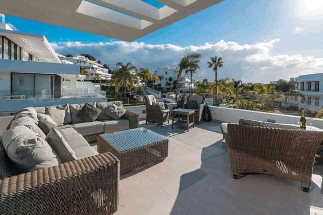 3 soveværelse Penthouse til salg i Parque Central, Estepona - € 1.275.000 (Ref: 9004567)