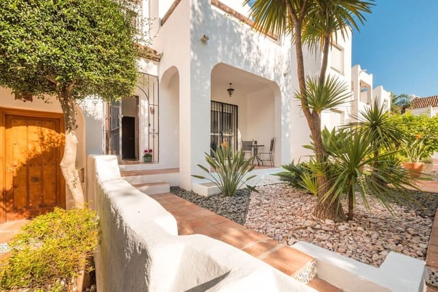3 soveværelse Semi-Rækkehus til salg i Paraiso - Barronal, Estepona - € 372.000 (Ref: 9005338)