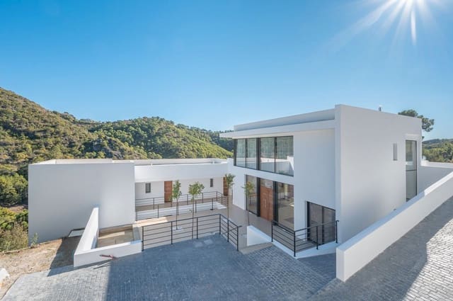 6 makuuhuone Huvila myytävänä paikassa Pinares de Olletas, Málaga kaupunki mukana uima-altaan - 4 250 000 € (Ref: 9006555)