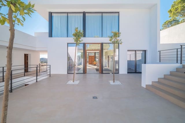 6 makuuhuone Huvila myytävänä paikassa Pinares de Olletas, Málaga kaupunki mukana uima-altaan - 4 250 000 € (Ref: 9006555)