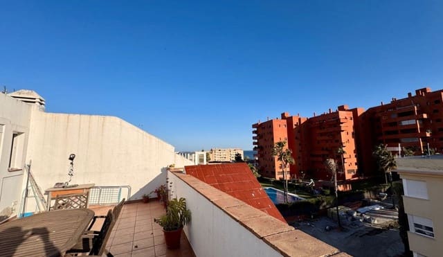 3 soveværelse Penthouse til salg i Parque Central, Estepona med garage - € 497.000 (Ref: 9007550)