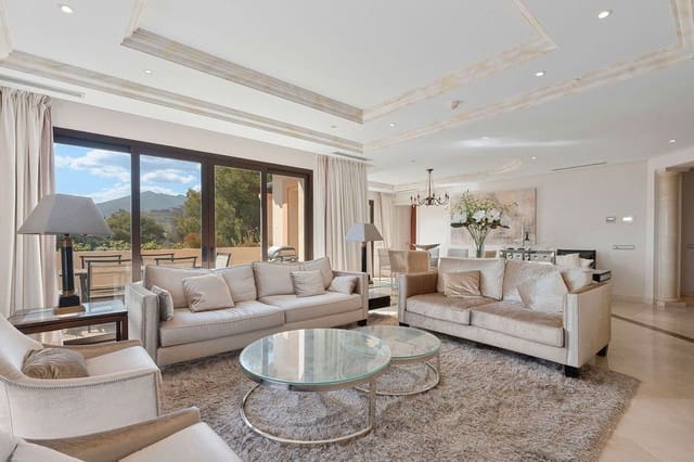 3 soveværelse Lejlighed til salg i Aloha Golf, Marbella - € 1.585.000 (Ref: 9047357)