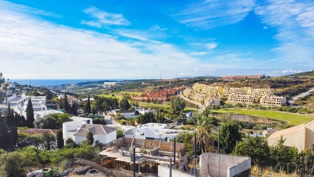 Bauplatz zu verkaufen in Parque Central, Estepona - 350.000 € (Ref: 9086045)