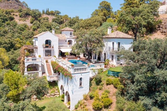 7 soveværelse Villa til leje i Benahavís pueblo, Benahavís med swimmingpool garage - € 20.000 (Ref: 9100450)
