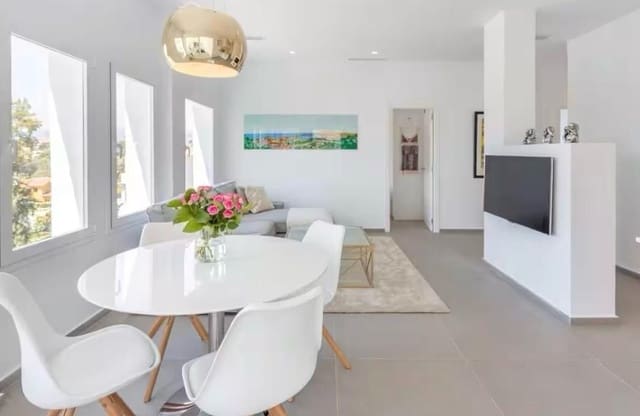 2 makuuhuone Huoneisto vuokrattavana paikassa Las Brisas, Marbella mukana uima-altaan - 3 000 € (Ref: 9111886)