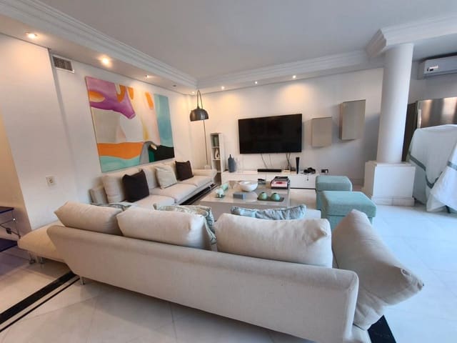 4 slaapkamer Appartement te huur in Puerto Banus, Marbella met zwembad garage - € 7.000 (Ref: 9111887)